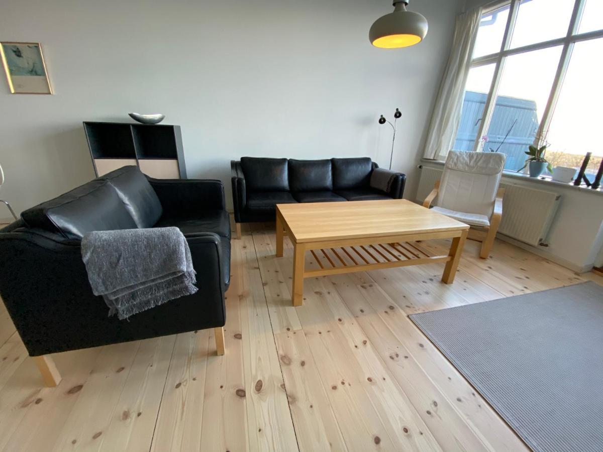 Skaerven Beachfront Apartments And Cottage Nyborg Buitenkant foto