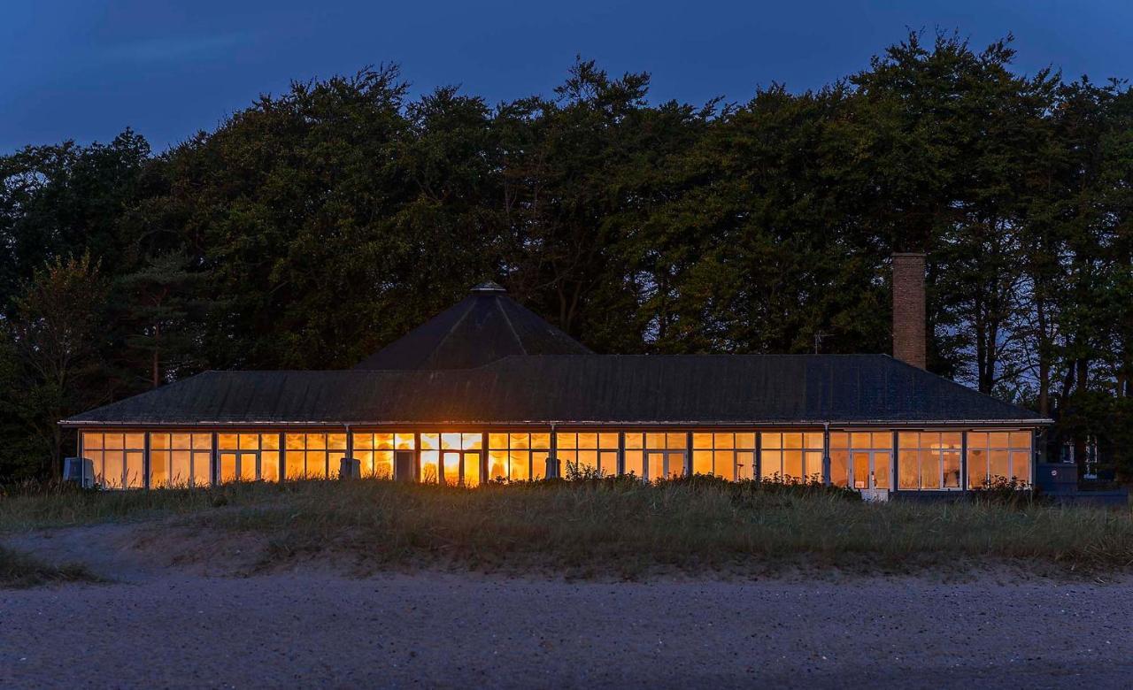 Skaerven Beachfront Apartments And Cottage Nyborg Buitenkant foto