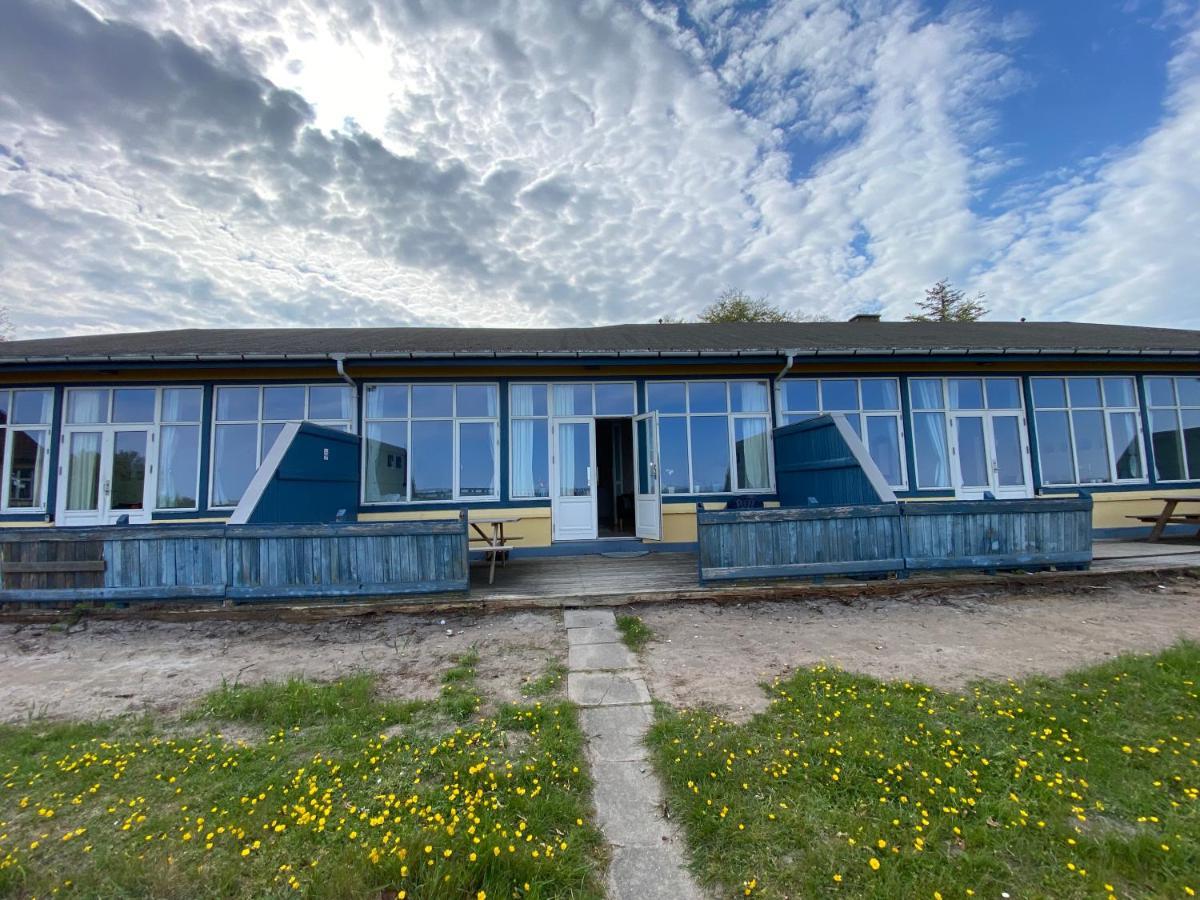 Skaerven Beachfront Apartments And Cottage Nyborg Buitenkant foto