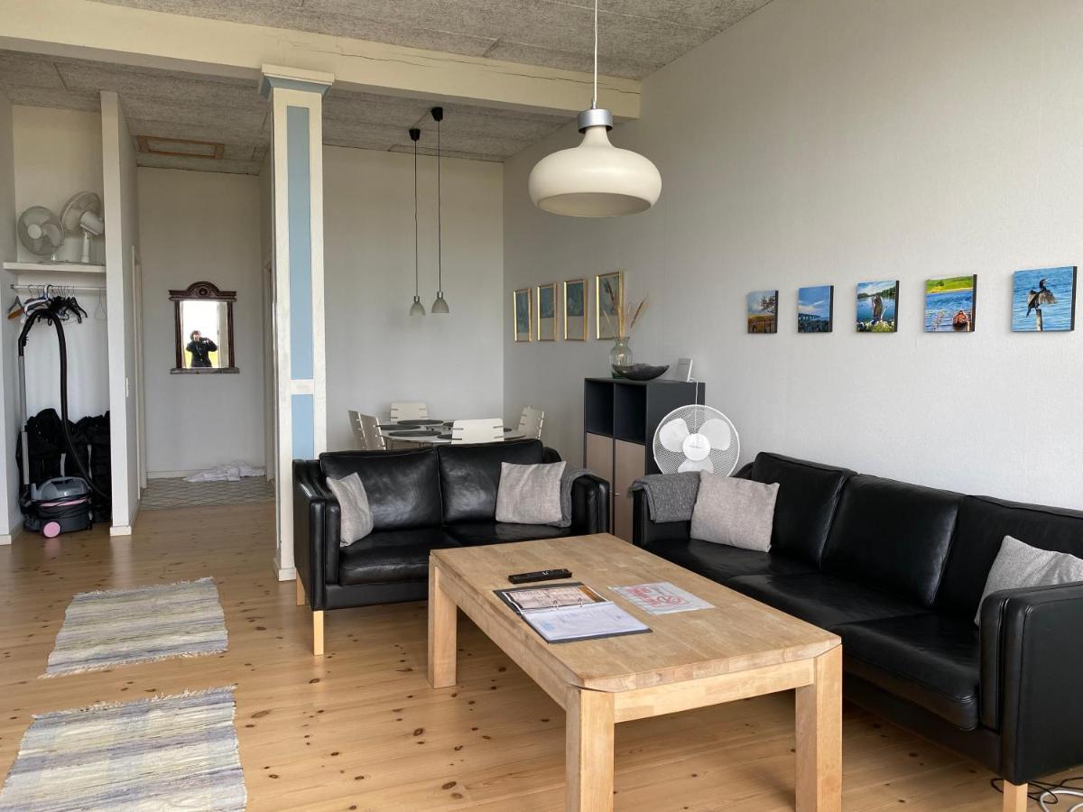 Skaerven Beachfront Apartments And Cottage Nyborg Buitenkant foto