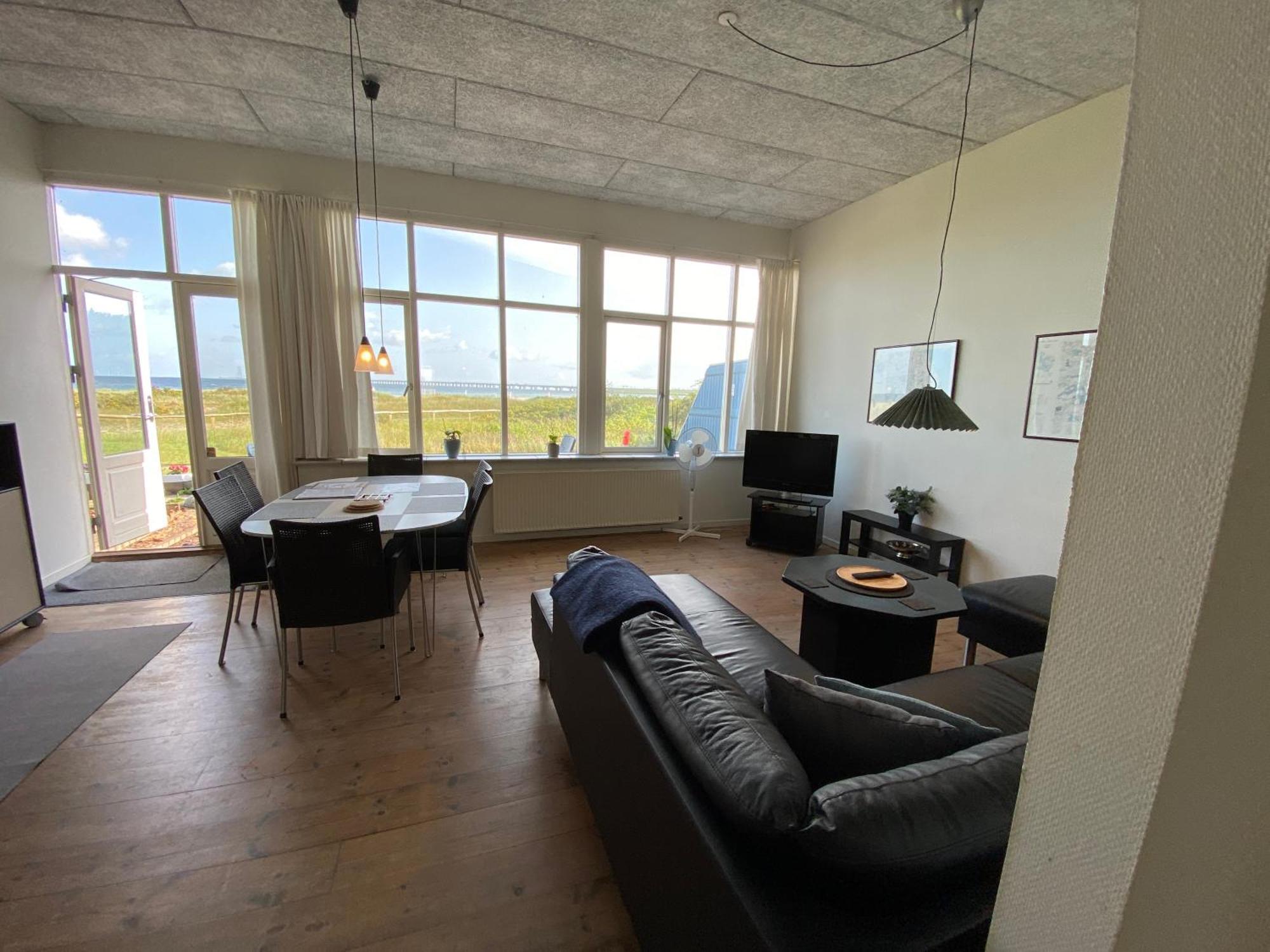 Skaerven Beachfront Apartments And Cottage Nyborg Buitenkant foto